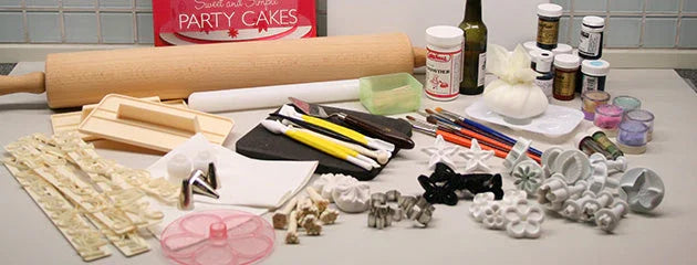 Kitchen Craft and cake decorating tools